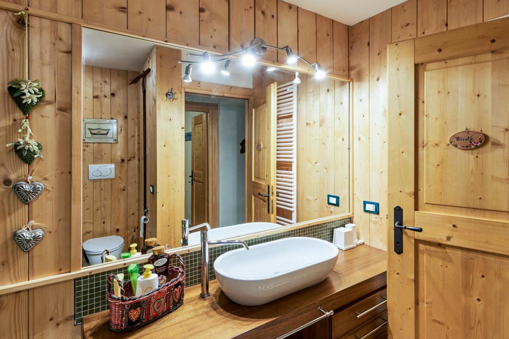 Chalet Conte Moro, Ospitalita In Vanoi *
